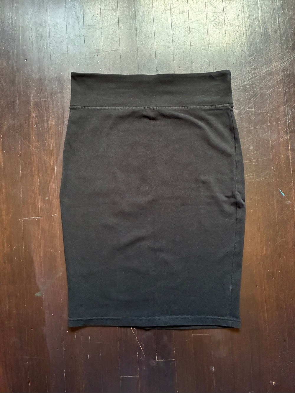 Kismet Black Pencil Skirt, size small